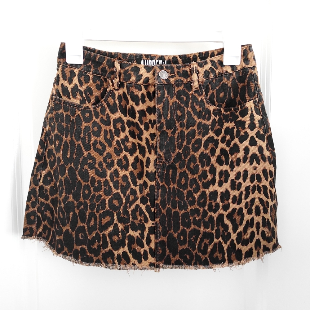 Audrey 3+1 skirt